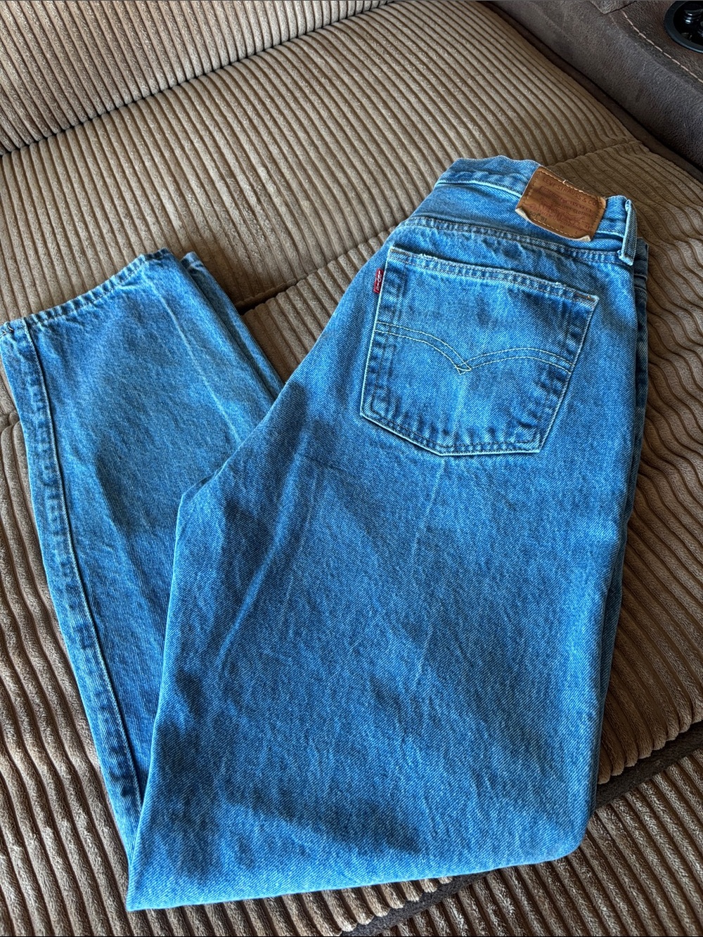 Levi's Mid Blue Relaxed Men’s Jeans premium